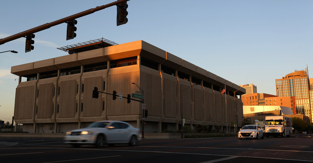 Justice Department Chides Phoenix Police Over Civil Rights Violations