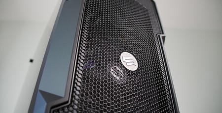 SilentiumPC Regnum RG6V TG Case Review