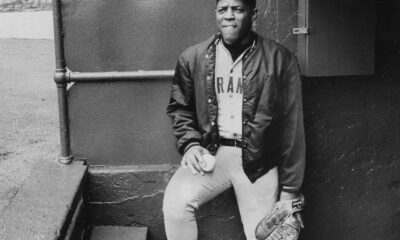 Willie Mays, Baseball’s Electrifying Player of Power and Grace, Is Dead at 93