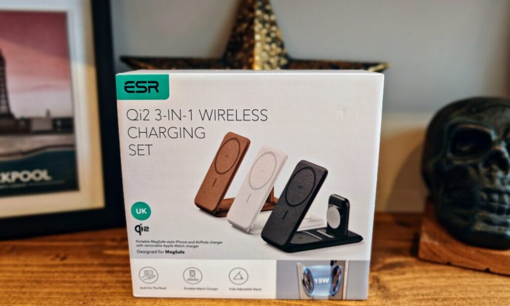 ESR Qi2 3 in 1 Travel Wireless Charging Set Review scaled