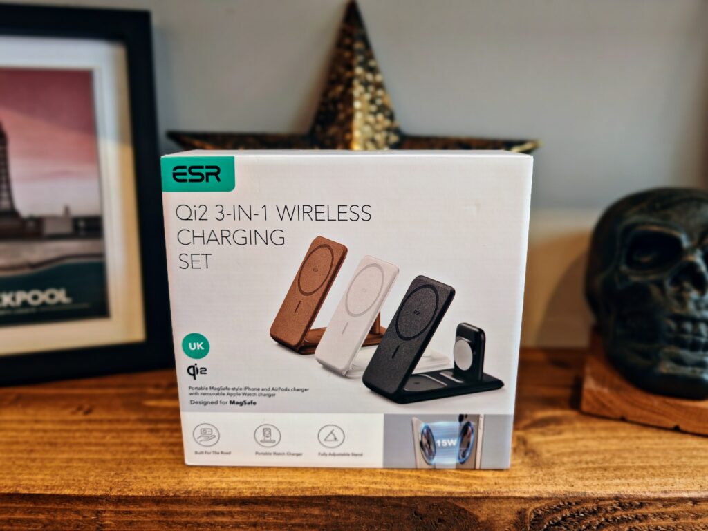 ESR Qi2 3 in 1 Travel Wireless Charging Set Review scaled