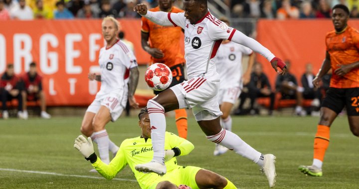 Forge defeats slumping Toronto FC in opening leg of Canadian Championship semifinal