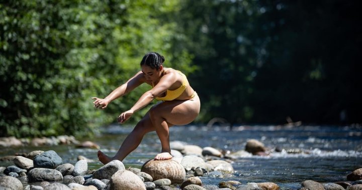 Temperatures expected to intensify across B.C., 36 regions blanketed by heat wave