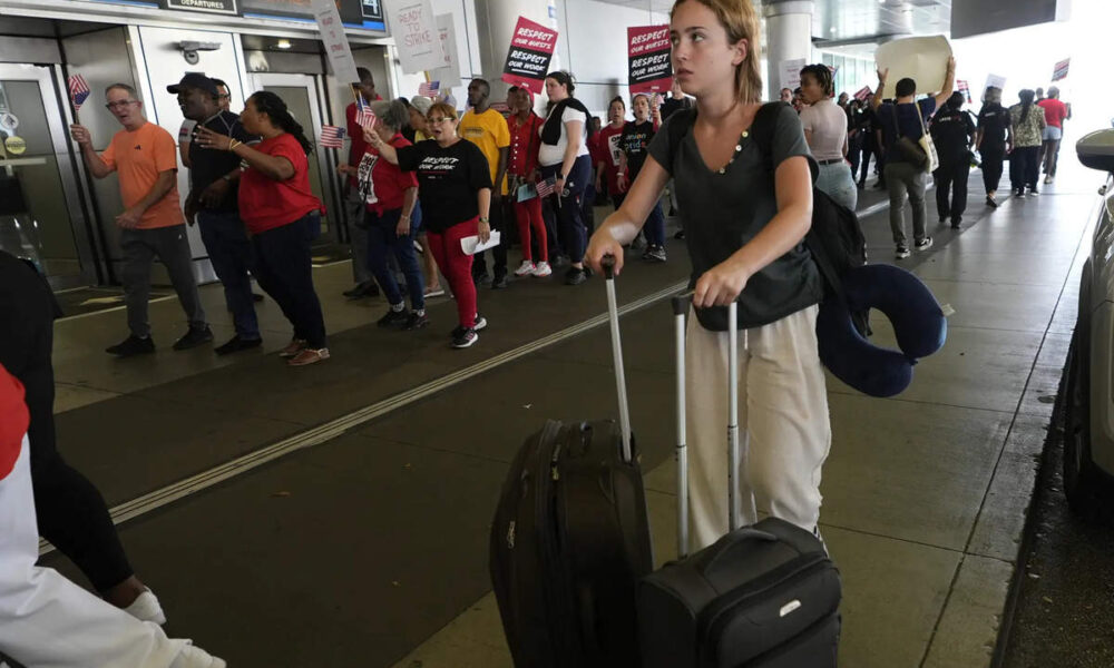 US airlines cancel over 1,300 flights due to Hurricane Beryl, ET TravelWorld News, ET TravelWorld