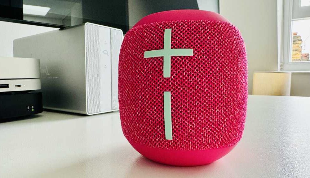 Ultimate Ears Wonderboom 4 Bluetooth speaker pink