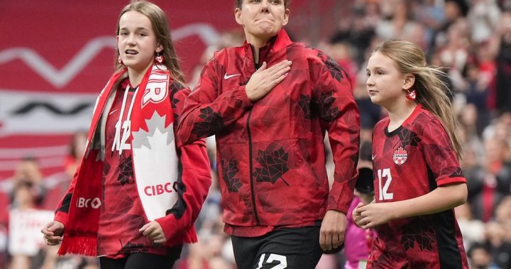 Christine Sinclair, Canadian soccer legend, announces retirement