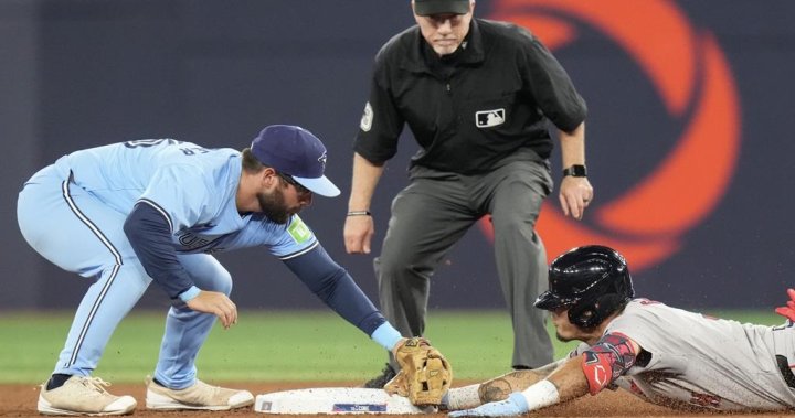 Red Sox rally to beat Blue Jays 6-5 in 10 innings