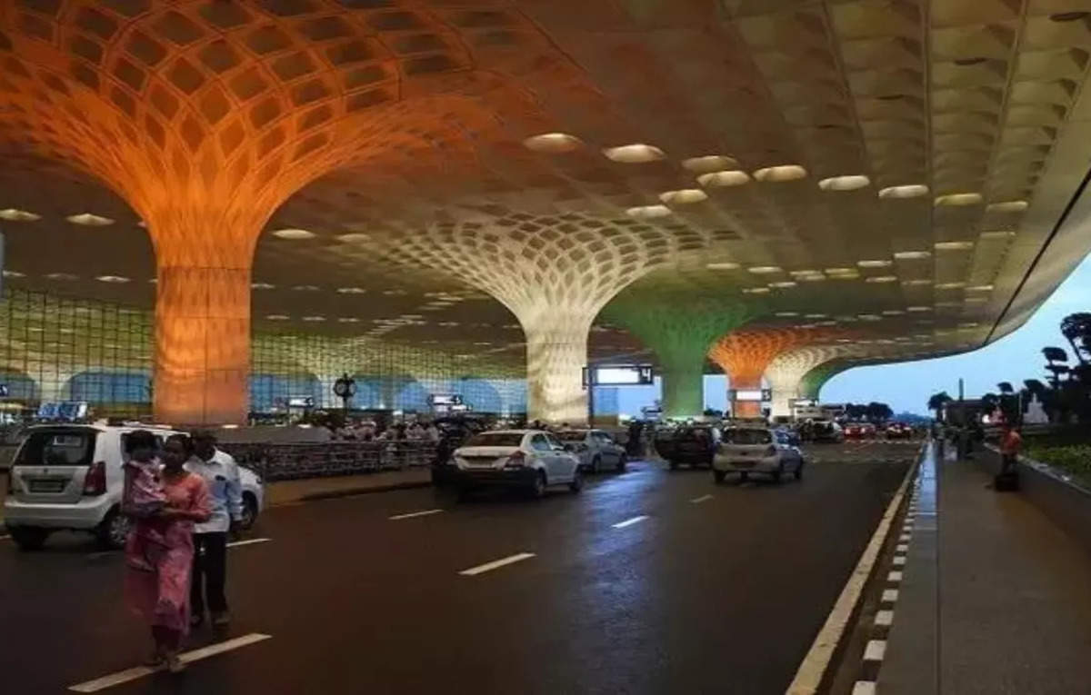 Mumbai airport closed today for 6 hours due to post-monsoon runway maintenance, ET TravelWorld