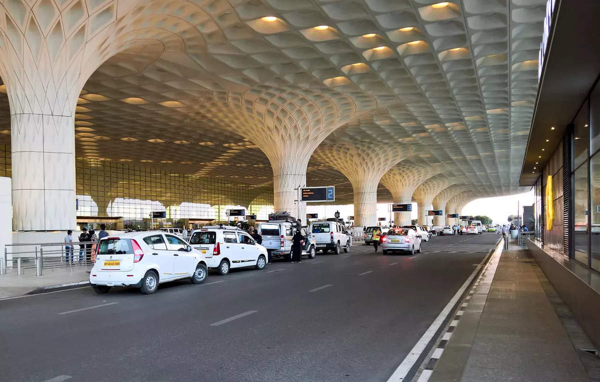 Mumbai's Chhatrapati Shivaji Maharaj International Airport reports 5.3 pc traffic growth in H1 FY25, ET TravelWorld