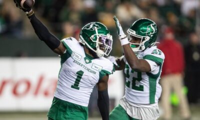 Roughriders edge Elks 28-24, clinch playoff berth - Edmonton