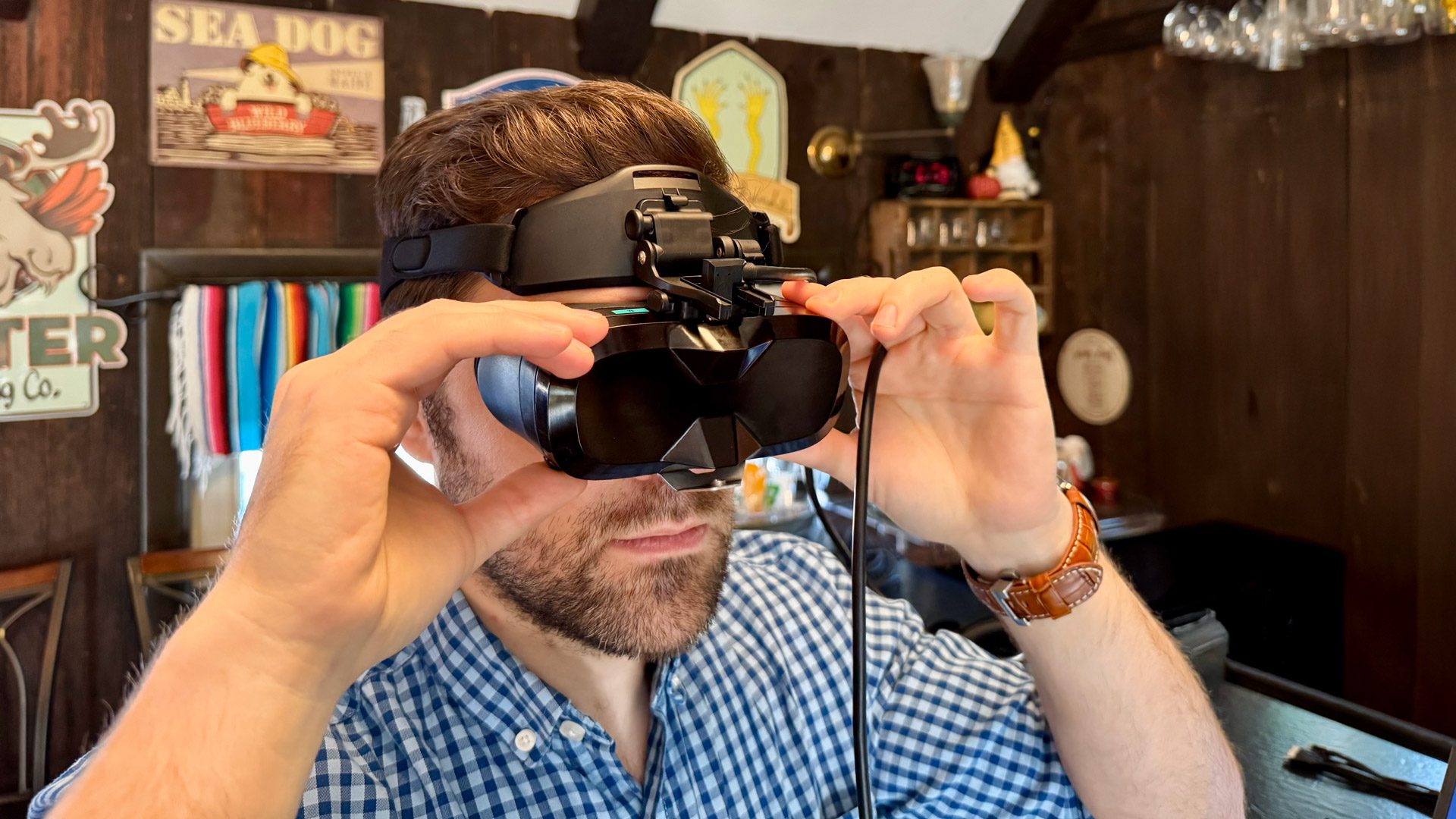 Shiftall MeganeX VR Headset Superlight Packs a Wishlist of Optical Ergonomics Into a Tiny Package