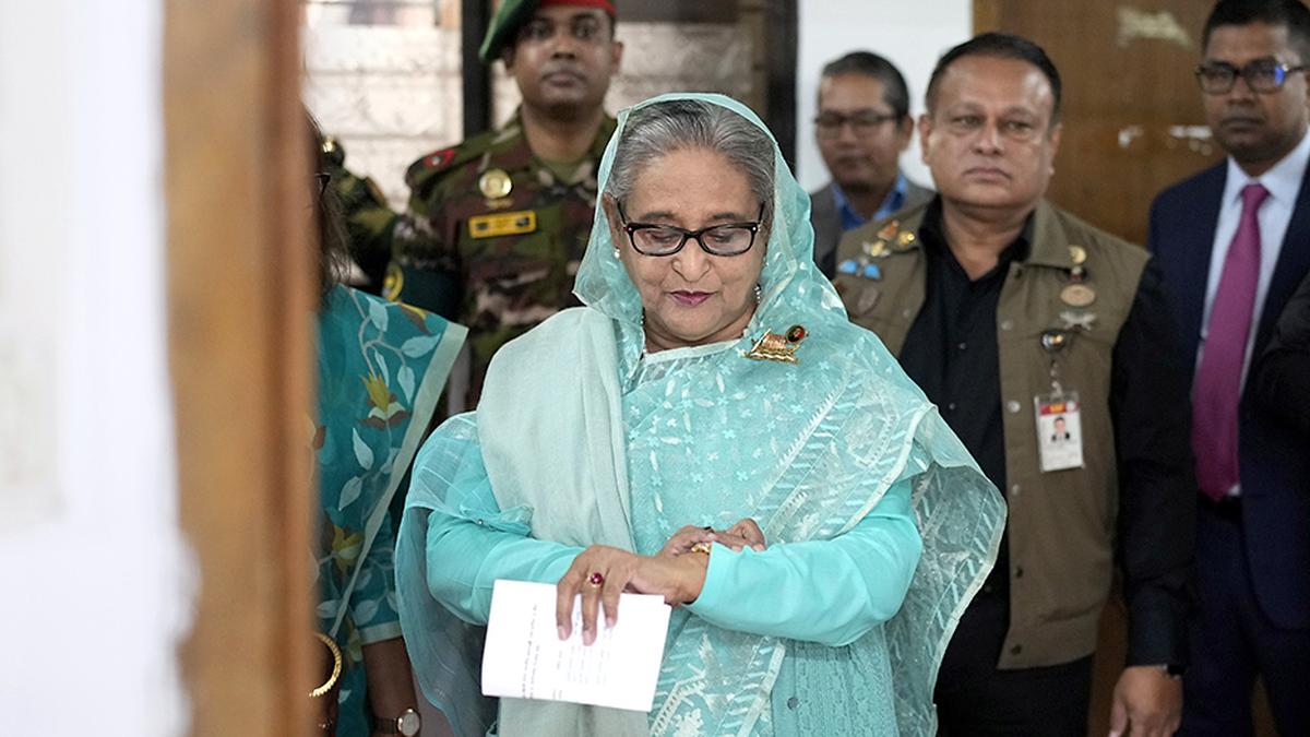 Bangladesh to investigate 2009 mutiny massacre