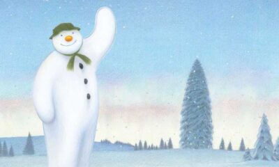 Illustration of the snowman waving