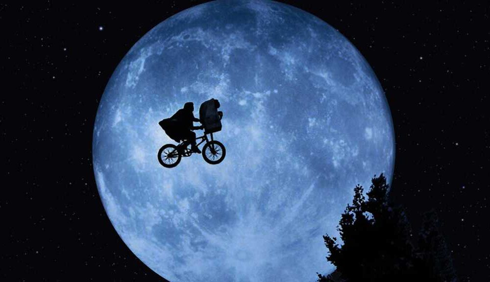 How to Watch E.T. The Extra-Terrestrial For Free