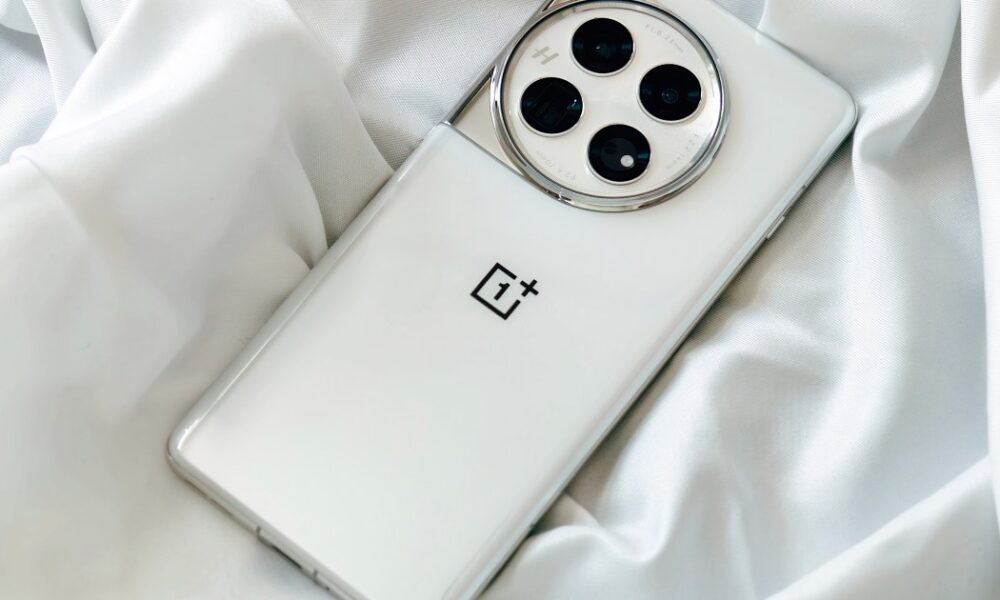 OnePlus could return to the “mini” flagship formula in 2025