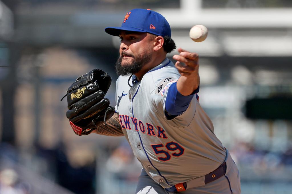 Sean Manaea back with Mets on three-year, $75 million contract