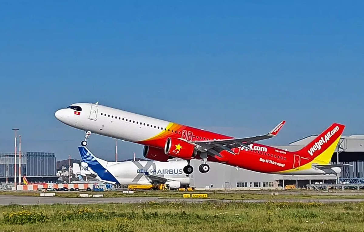 Vietjet expands fleet with 111th aircraft, plans for further growth, ET TravelWorld