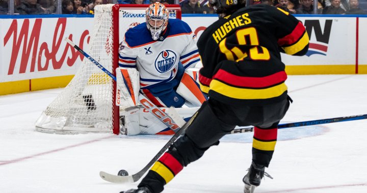 Hughes scores twice, slumping Vancouver Canucks edge Edmonton Oilers 3-2 - Edmonton