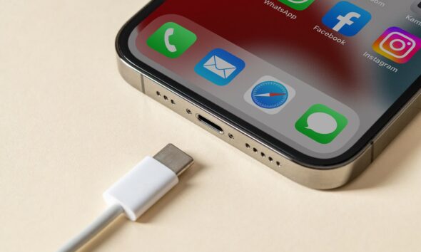 iPhone USB-C is hackable, but users don