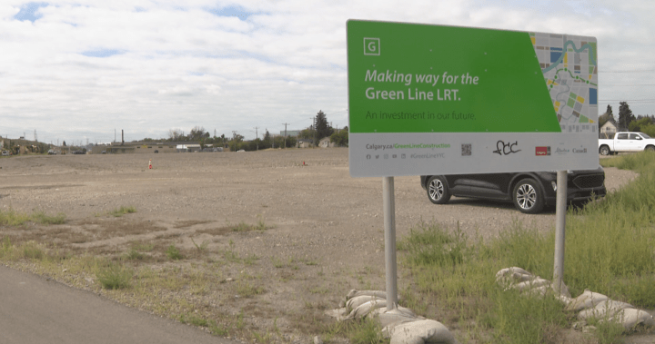 ‘We’re in’: Premier backs Calgary’s new Green Line plan despite downtown uncertainty - Calgary