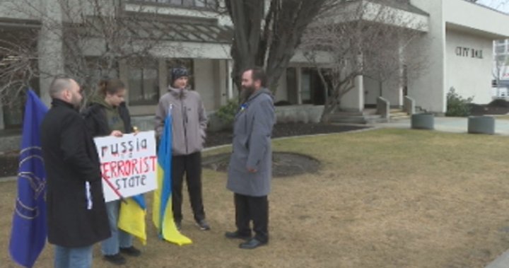 Ukrainians in the Okanagan mark three years since the start of the war