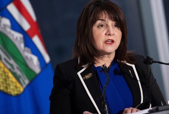 Alberta health minister fires back in wrongful dismissal suit, says ex-AHS boss was incompetent