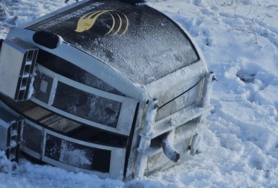 Gondola full of passengers falls to the ground at Kicking Horse resort