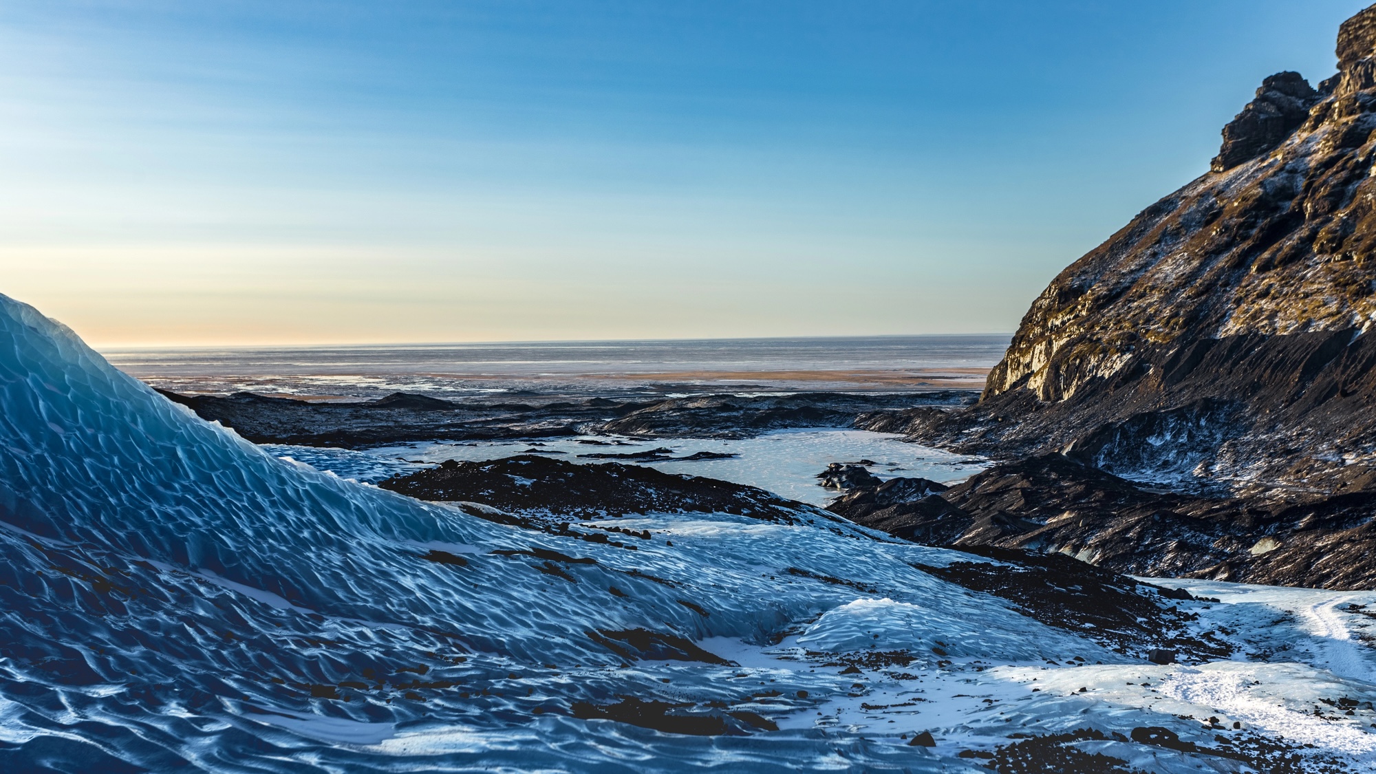 Ancient rocks tie Roman Empire's collapse to a mini ice age