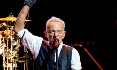 Bruce Springsteen scolds Trump’s ‘treasonous’ administration at U.K. concert - National