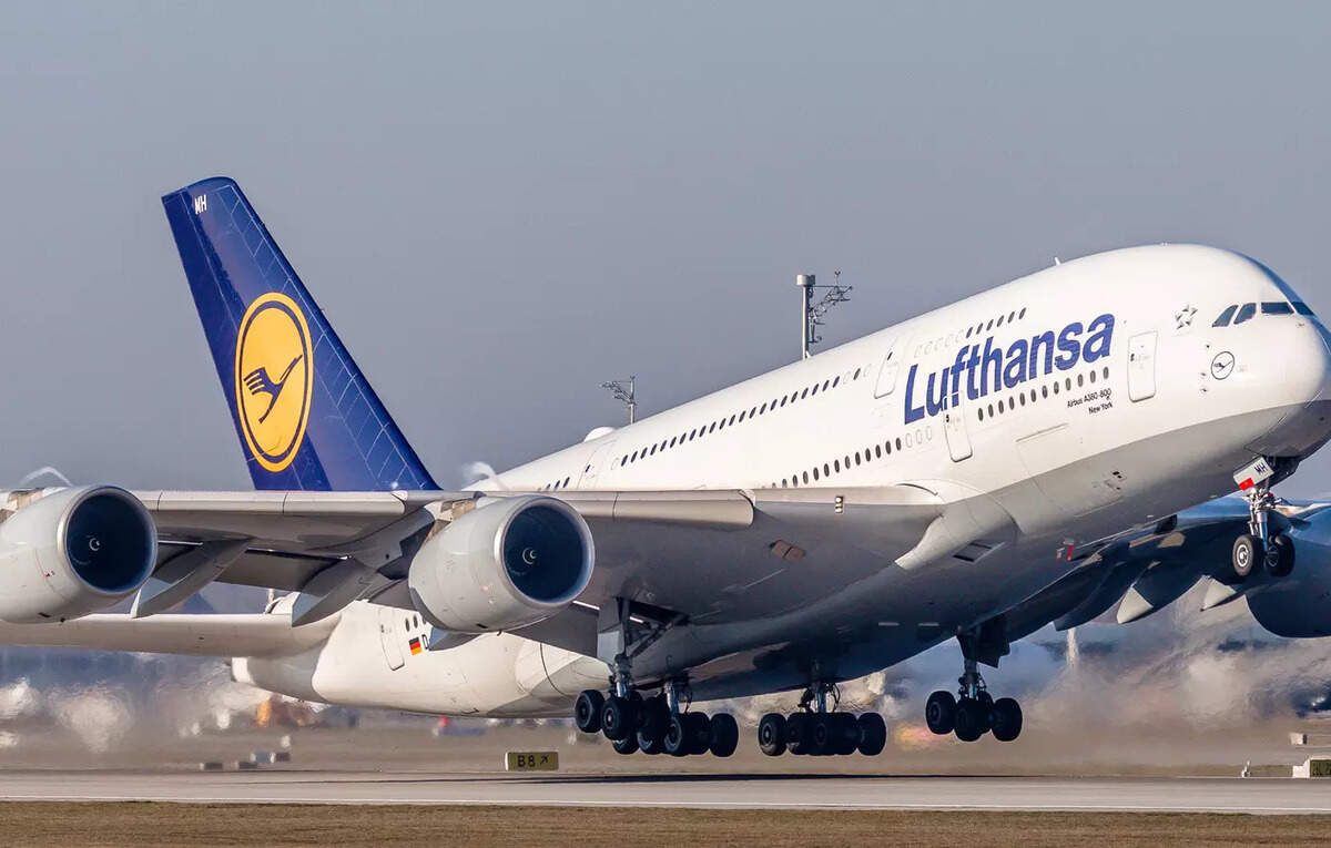 Global airlines avoid Pakistan airspace amid India tensions, ET TravelWorld