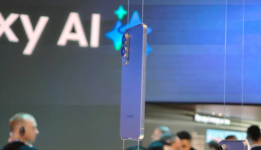 Samsung Galaxy S25 Edge MWC 3