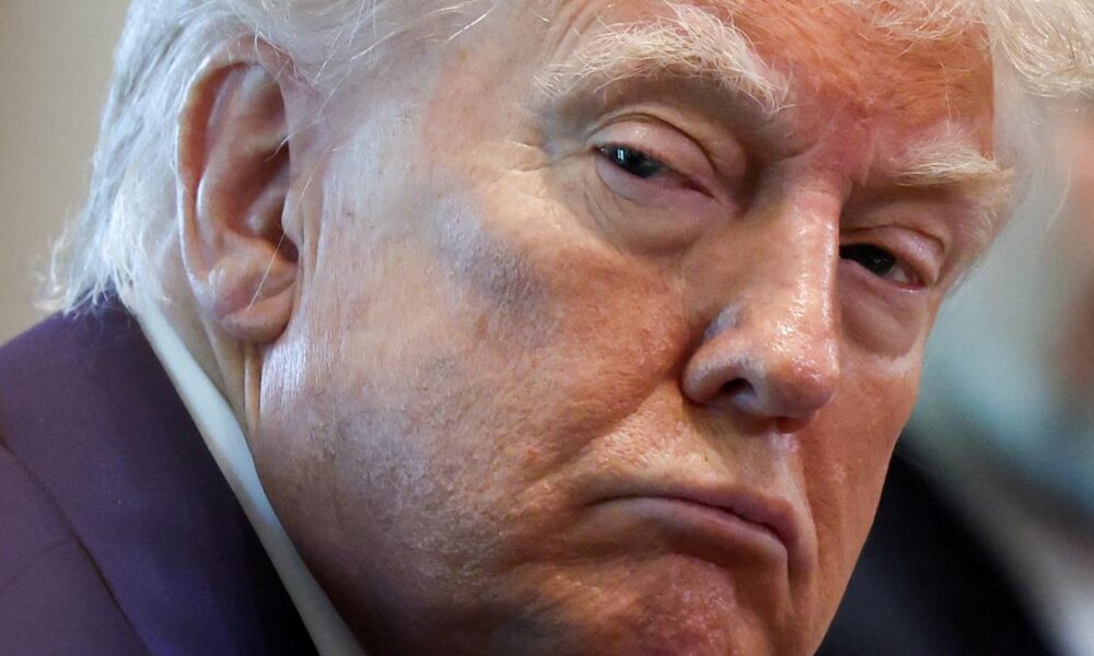 Trump administration asks Supreme Court to strip legal protections from 350,000 Venezuelan migrants